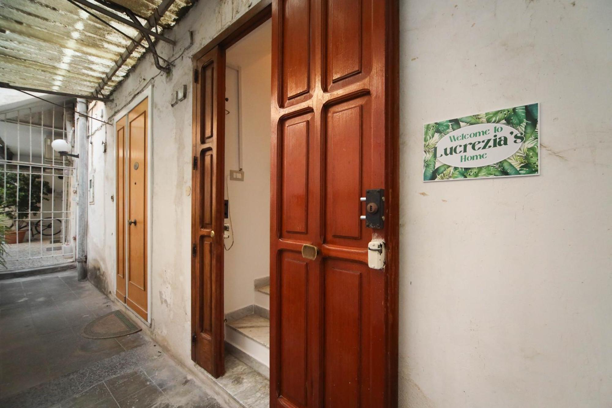 Lucrezia'S Home Castellammare di Stabia Exterior photo